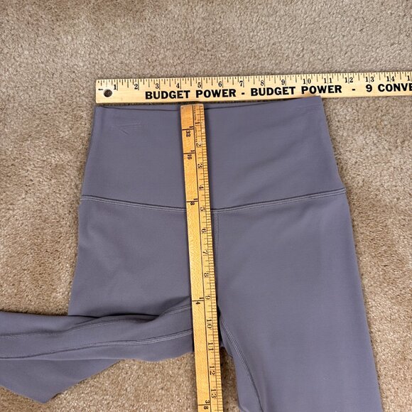 Lululemon Women's Yoga Pants Leggings Running Workout Fuchsia Purple Size 4 - Picture 4 of 6
